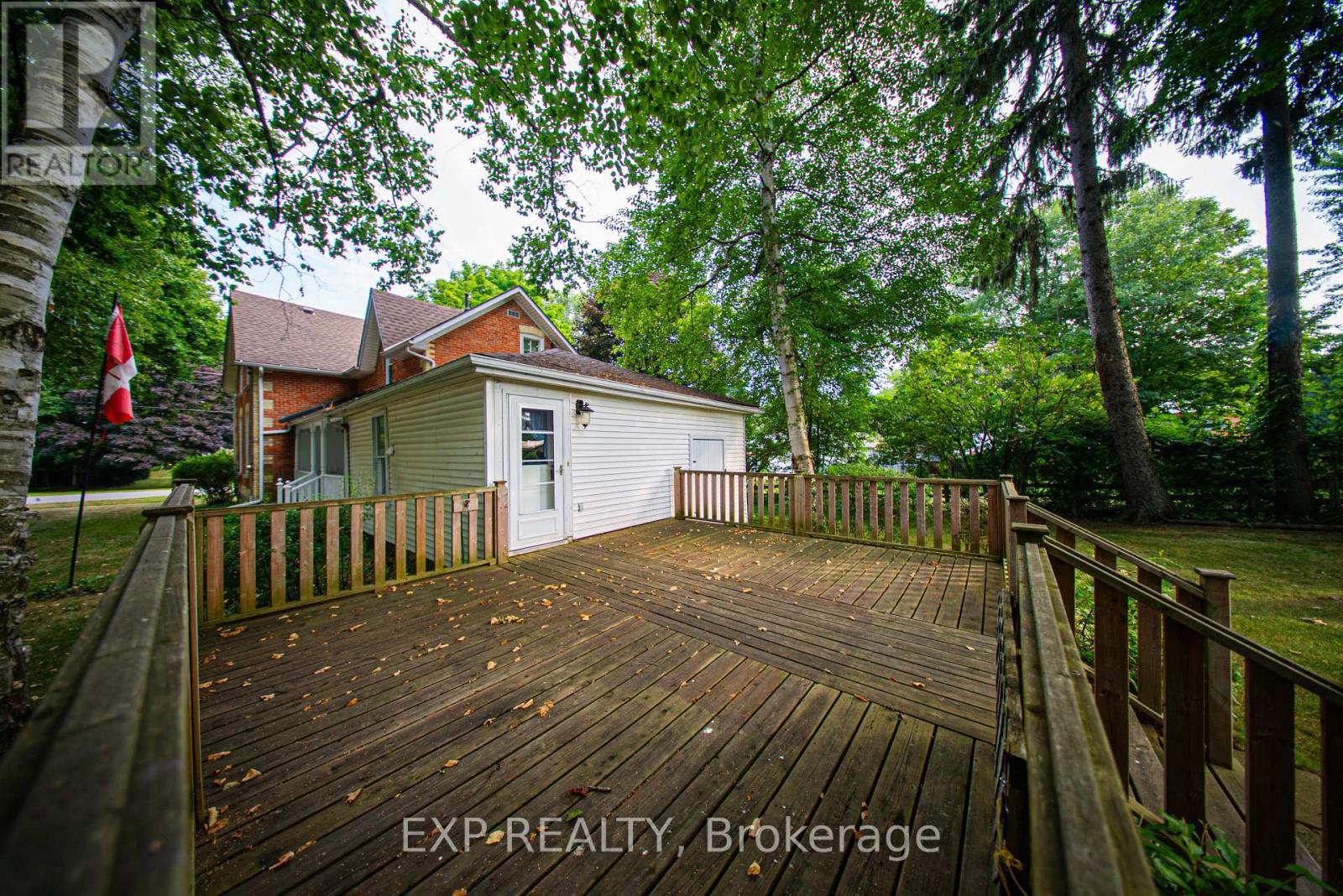 1051 Gibson Street, Howick, Ontario  N0G 2X0 - Photo 32 - X12361881