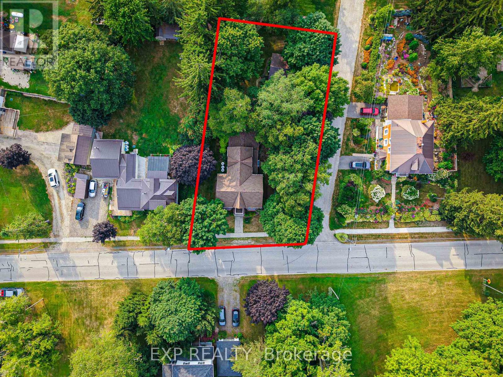 1051 Gibson Street, Howick, Ontario  N0G 2X0 - Photo 38 - X12361881