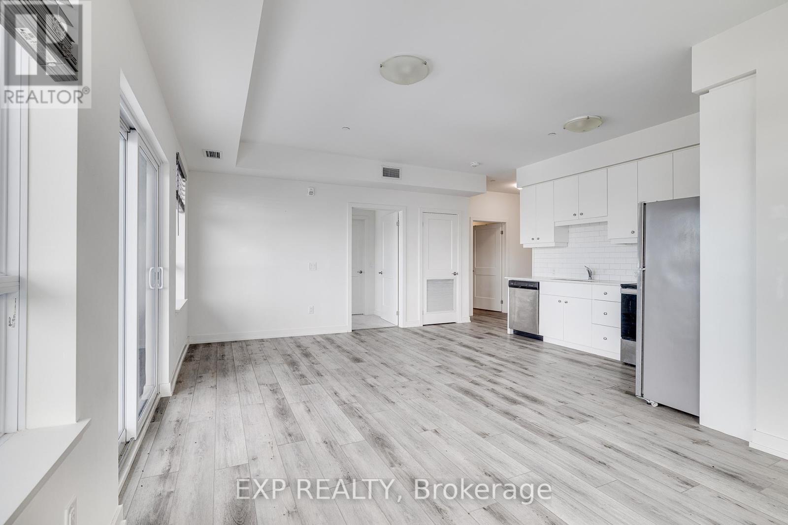 501 - 255 Northfield Drive E, Waterloo, Ontario  N2K 0G5 - Photo 6 - X12432934