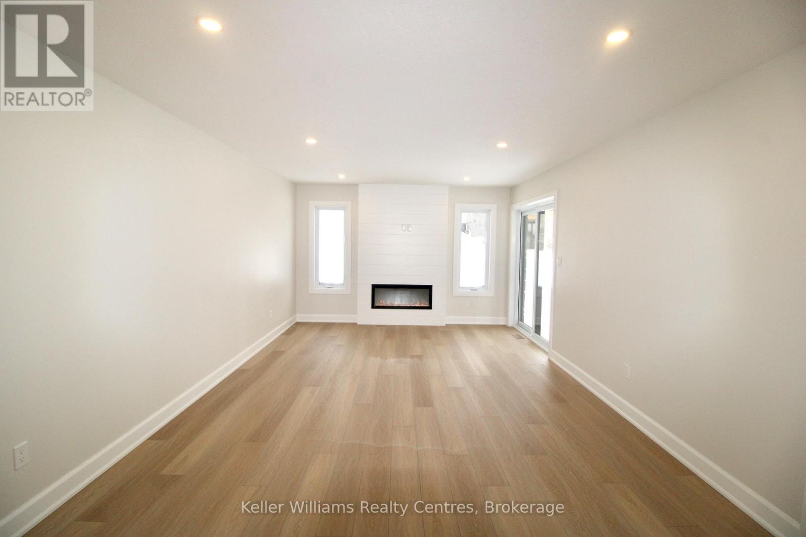 844 22nd Avenue A, Hanover, Ontario  N4N 0C6 - Photo 14 - X12441095