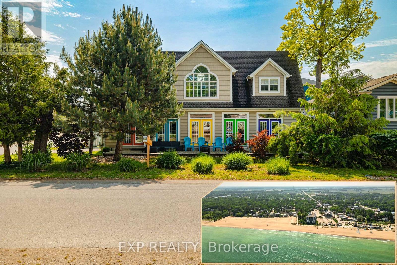 28 CENTRE STREET, Lambton Shores, Ontario