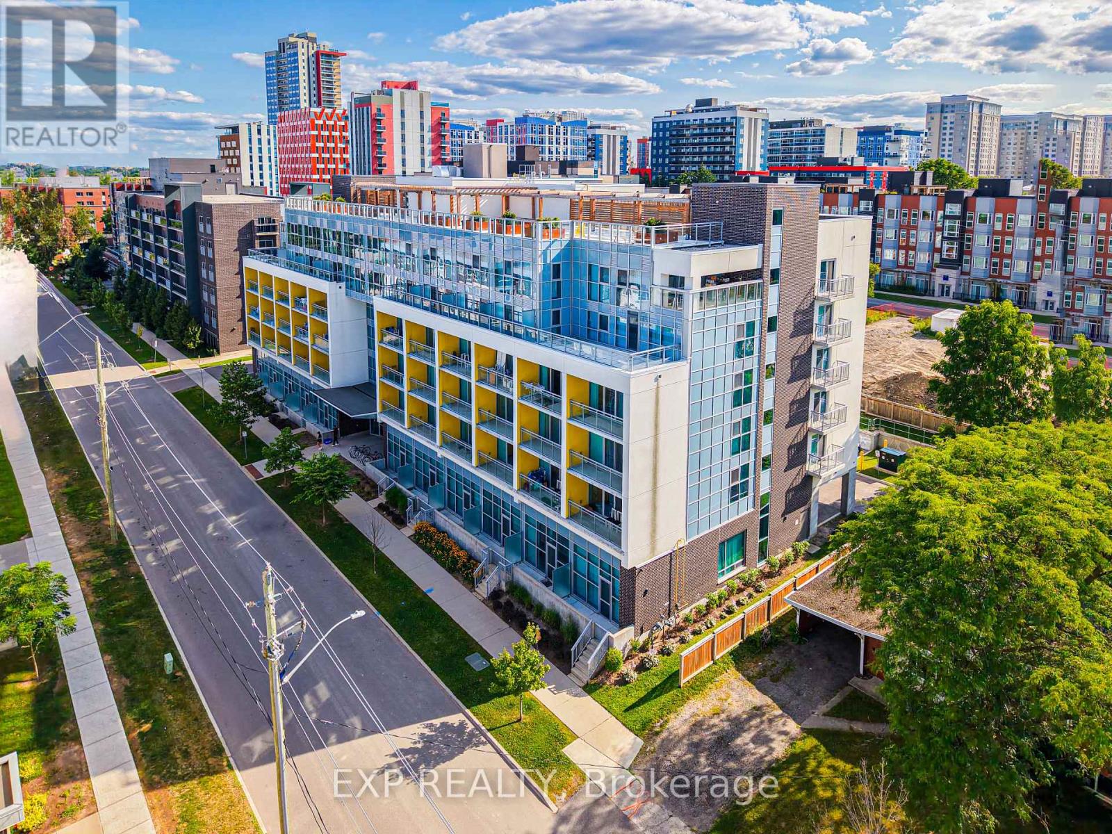 408 - 257 Hemlock Street, Waterloo, Ontario  N2L 0K2 - Photo 2 - X12448318