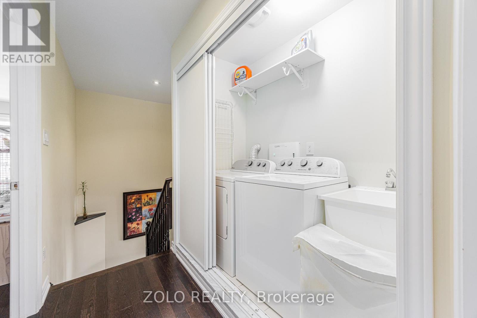 235 Appleton Court, Newmarket, Ontario  L3Y 1J2 - Photo 12 - N12495384