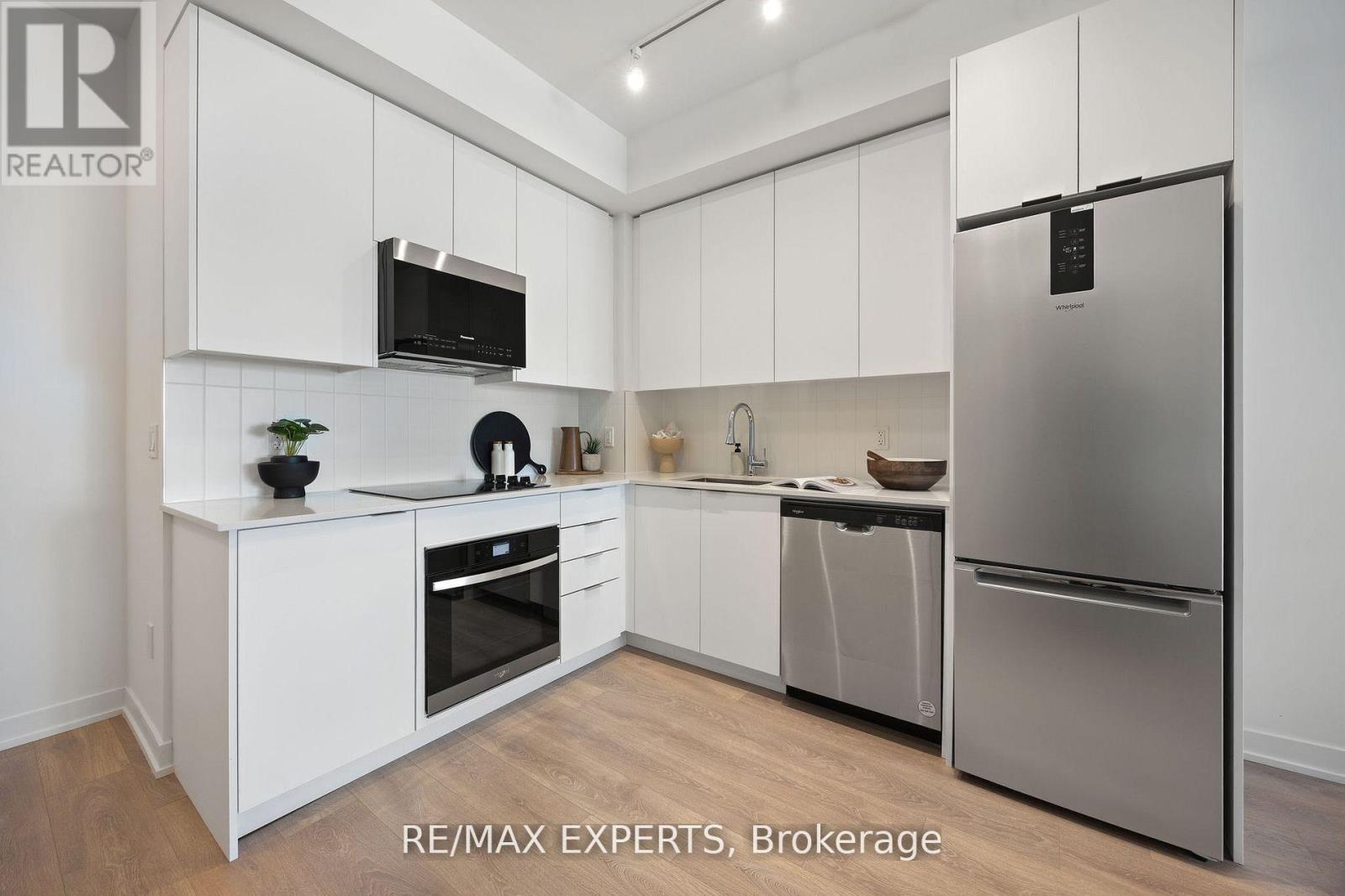 1414 - 10 Abeja Street, Vaughan, Ontario  L4K 0R4 - Photo 3 - N12495400