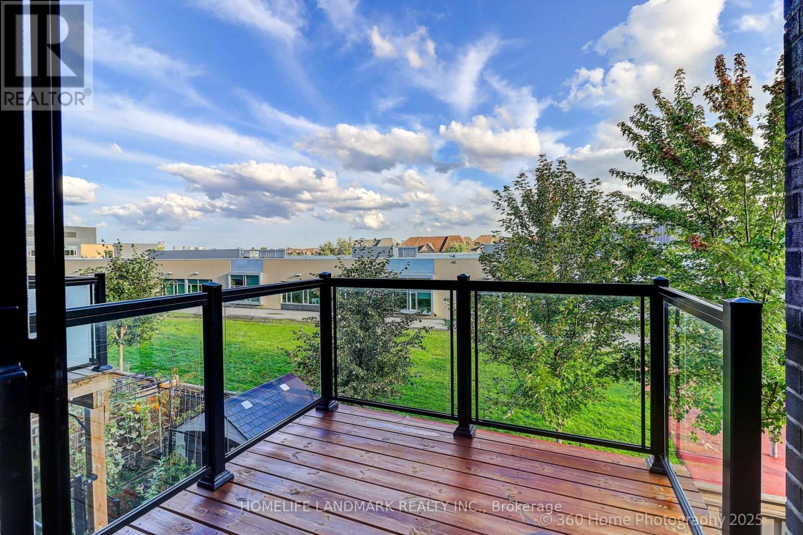 57 Laskin Drive, Vaughan, Ontario  L6A 5A4 - Photo 19 - N12495470