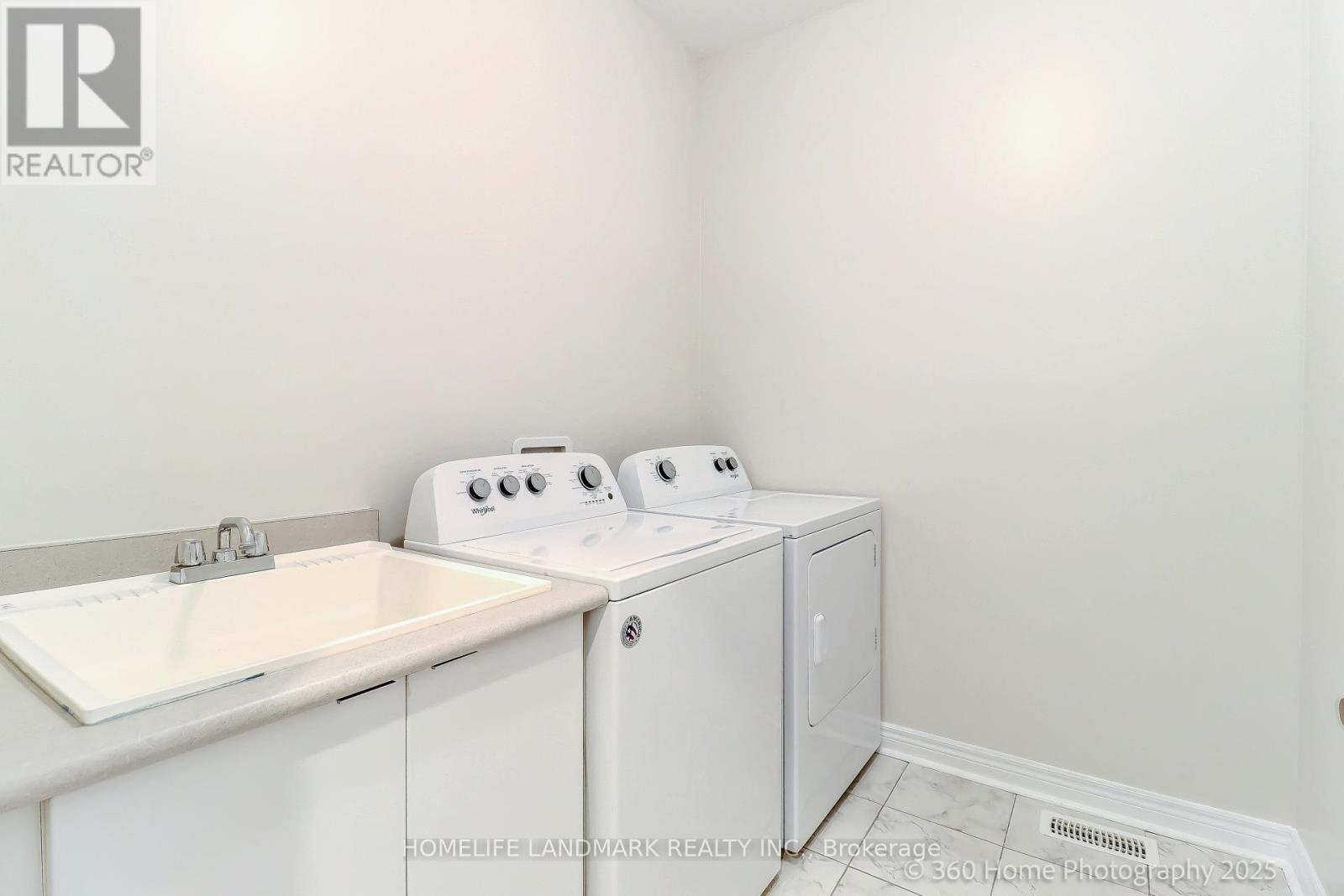 57 Laskin Drive, Vaughan, Ontario  L6A 5A4 - Photo 24 - N12495470