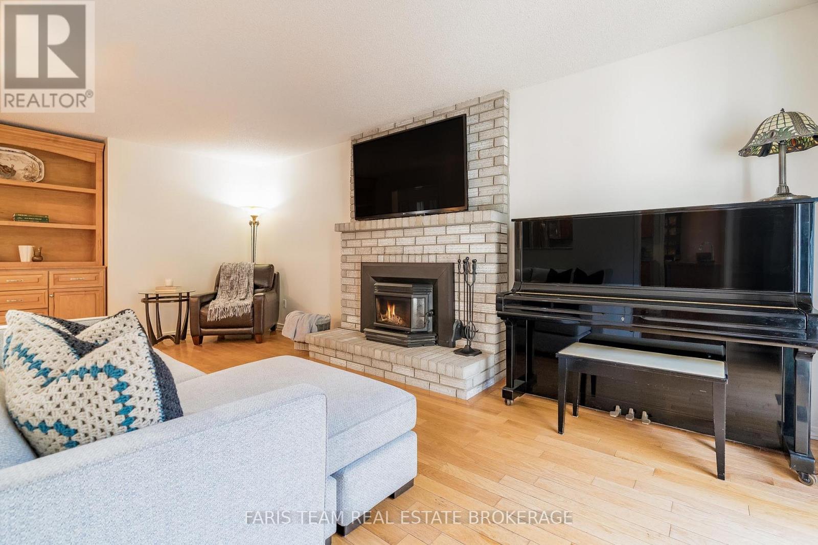 23 Royal Court, Bradford West Gwillimbury (Bradford), Ontario  L3Z 2P5 - Photo 18 - N12495480