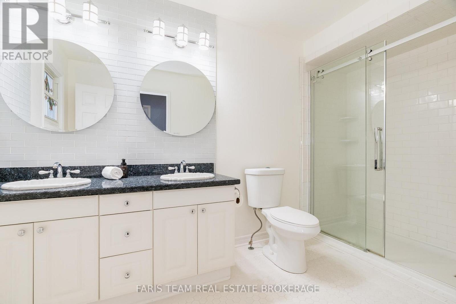 23 Royal Court, Bradford West Gwillimbury (Bradford), Ontario  L3Z 2P5 - Photo 23 - N12495480