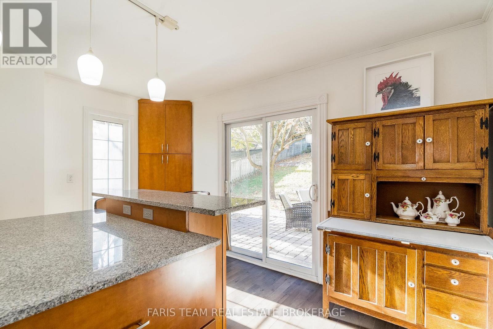 23 Royal Court, Bradford West Gwillimbury (Bradford), Ontario  L3Z 2P5 - Photo 9 - N12495480