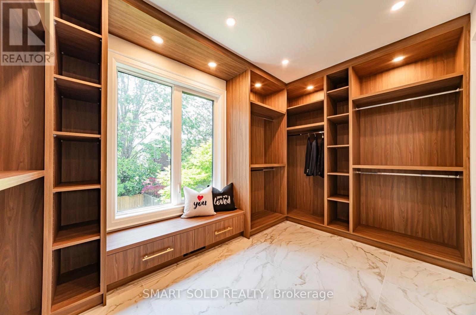 92 Lloyd Street, Whitchurch-Stouffville, Ontario  L4A 4J5 - Photo 22 - N12495570