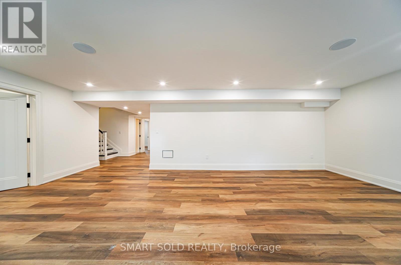 92 Lloyd Street, Whitchurch-Stouffville, Ontario  L4A 4J5 - Photo 35 - N12495570