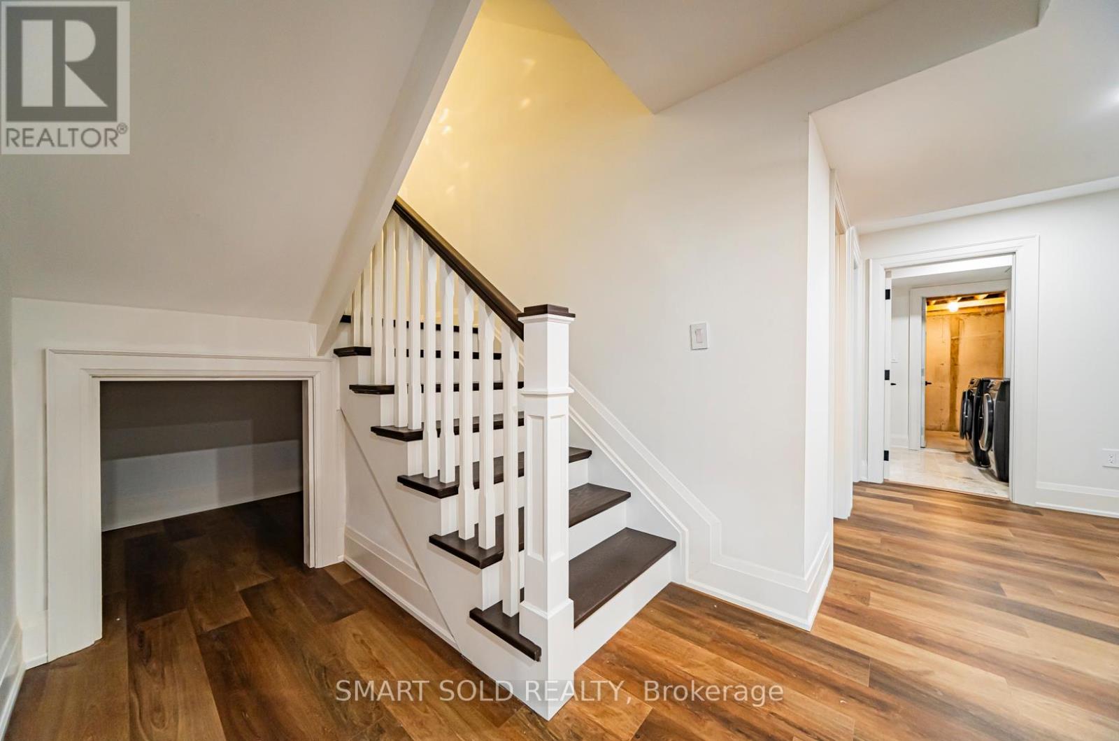 92 Lloyd Street, Whitchurch-Stouffville, Ontario  L4A 4J5 - Photo 39 - N12495570