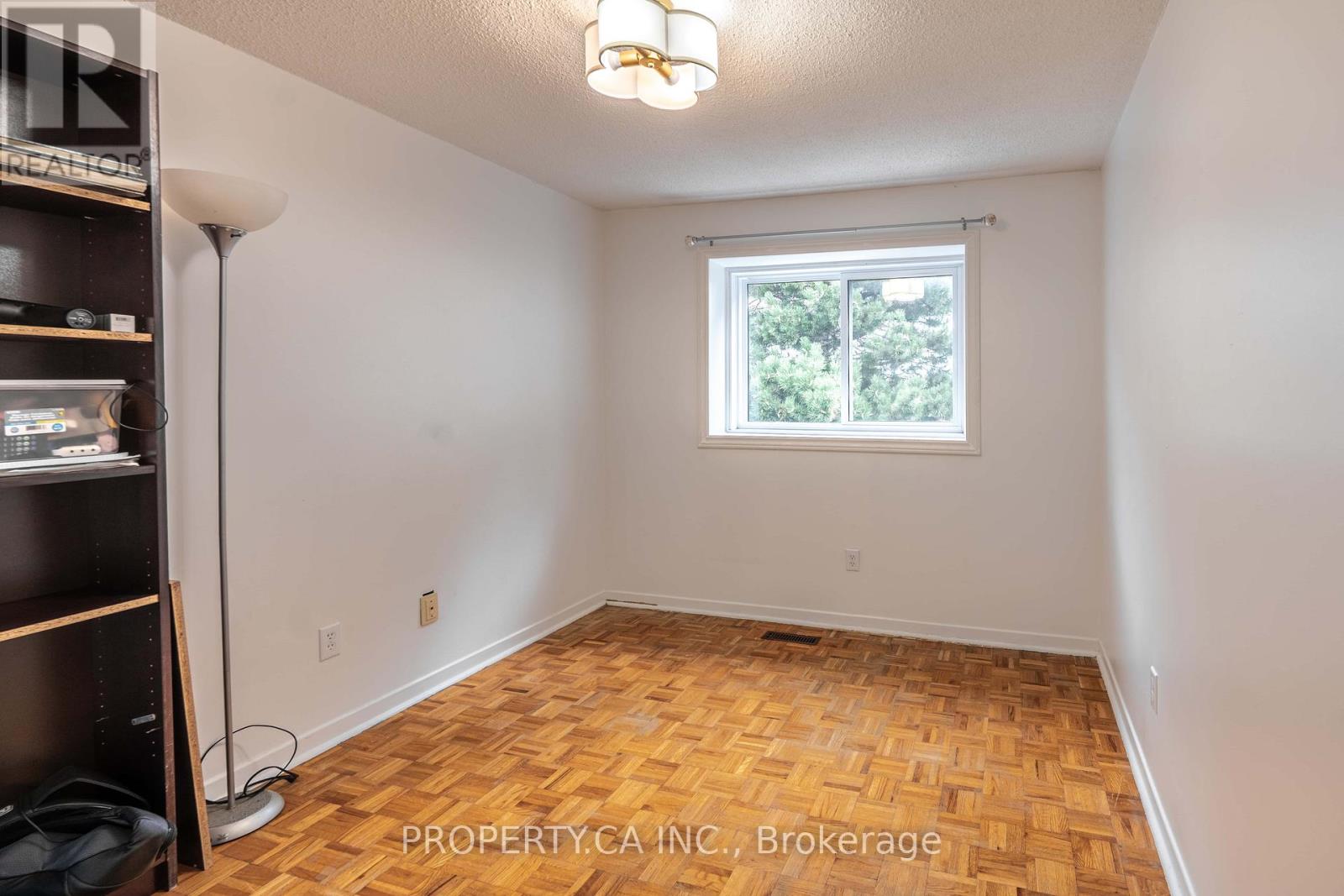 23 - 40 Castle Rock Drive, Richmond Hill, Ontario  L4C 5H5 - Photo 22 - N12495582