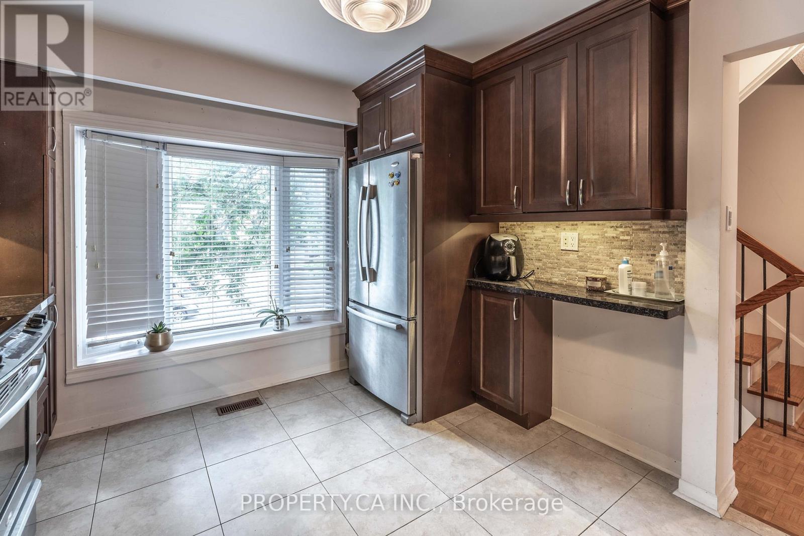 23 - 40 Castle Rock Drive, Richmond Hill, Ontario  L4C 5H5 - Photo 7 - N12495582