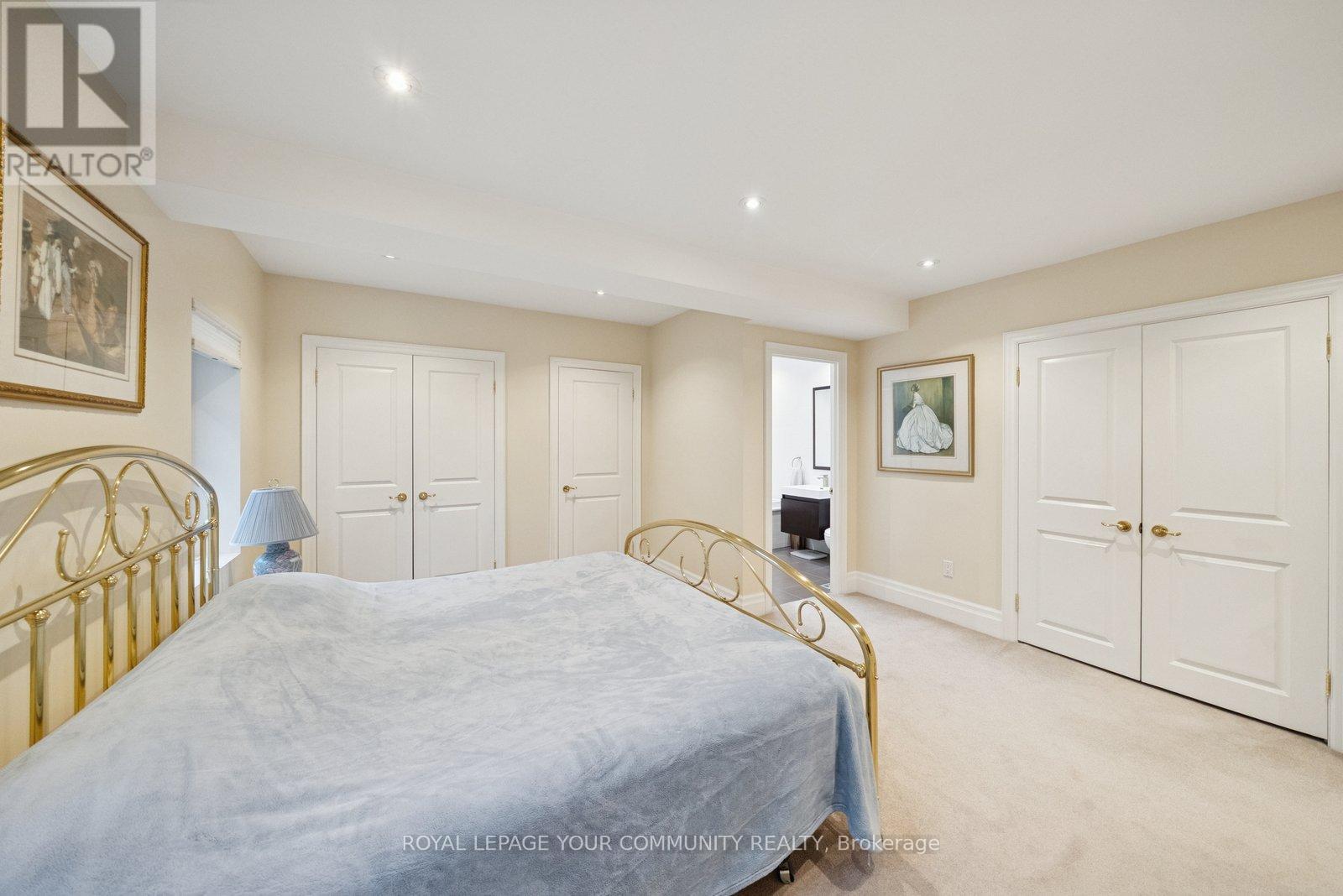 402 Palmer Avenue, Richmond Hill, Ontario  L4C 1P8 - Photo 17 - N12495658