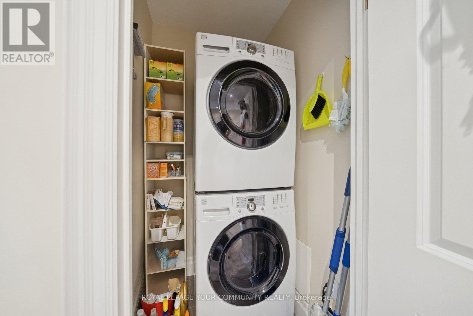 402 Palmer Avenue, Richmond Hill, Ontario  L4C 1P8 - Photo 21 - N12495658