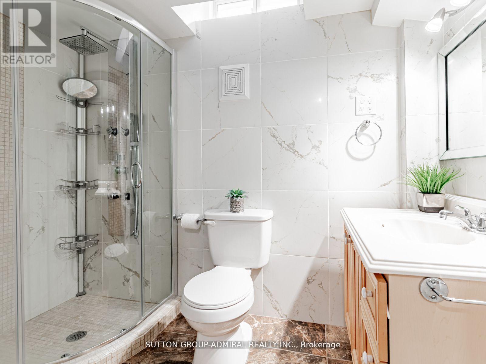 185 Foxfield Crescent, Vaughan, Ontario  L4K 5E8 - Photo 33 - N12495678