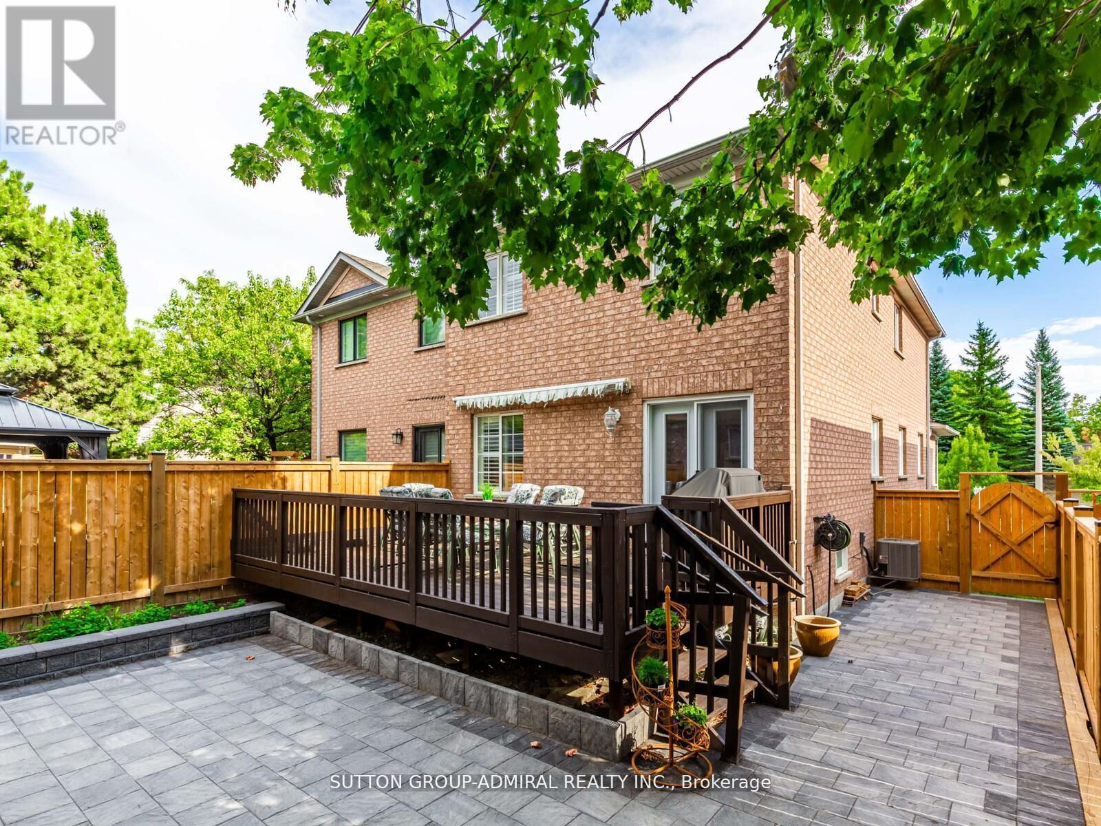 185 Foxfield Crescent, Vaughan, Ontario  L4K 5E8 - Photo 35 - N12495678