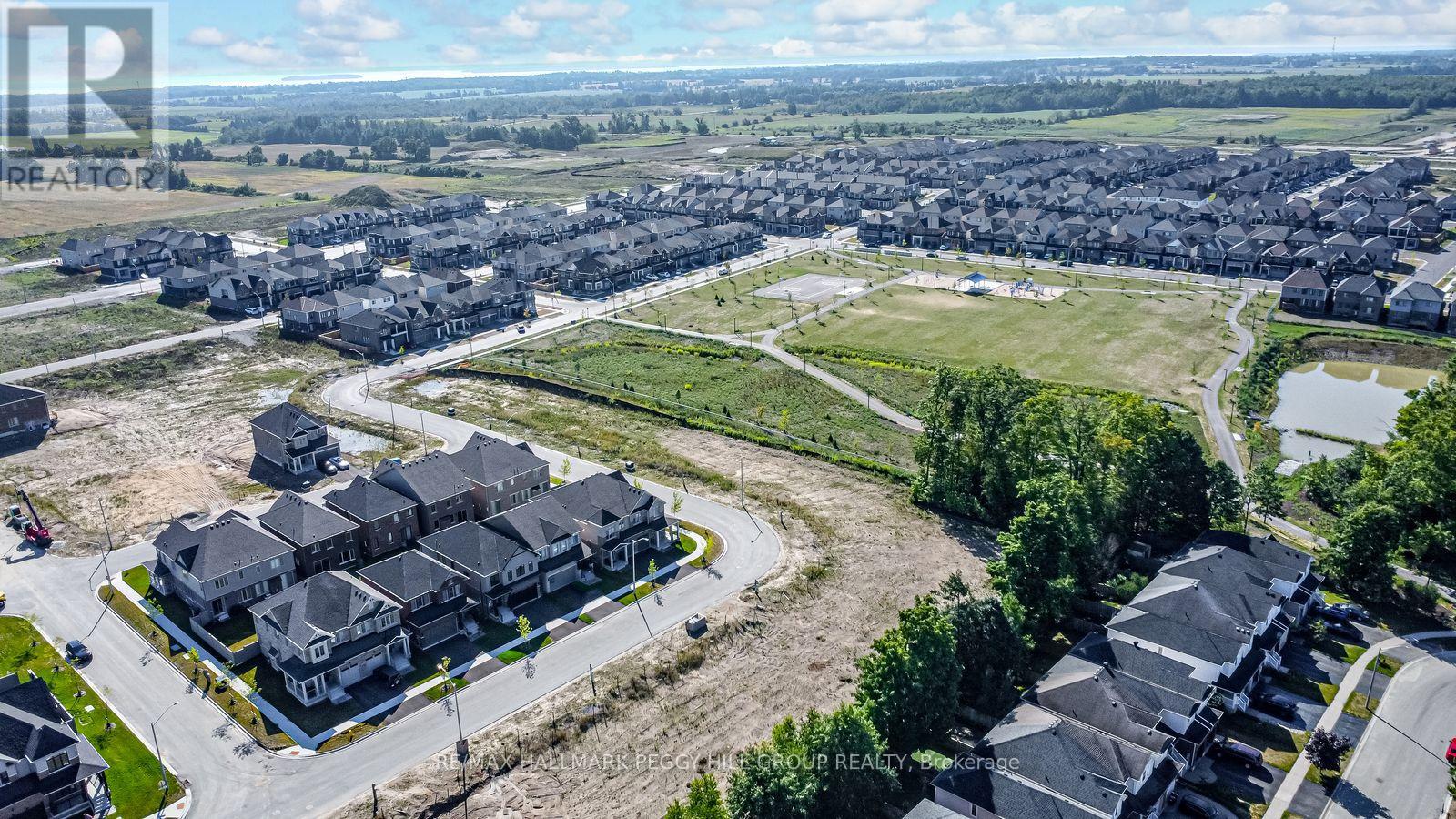 176 Durham Avenue, Barrie, Ontario  L9J 0Z4 - Photo 16 - S12495438