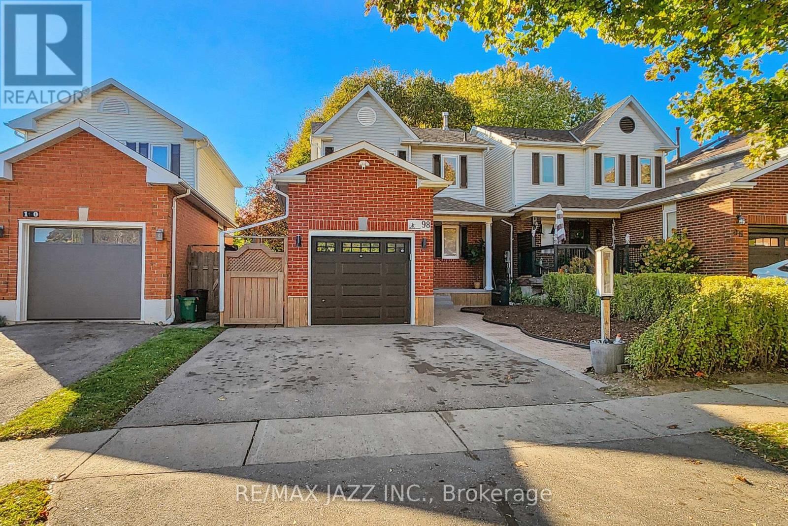 98 PENFOUND DRIVE, Clarington, Ontario