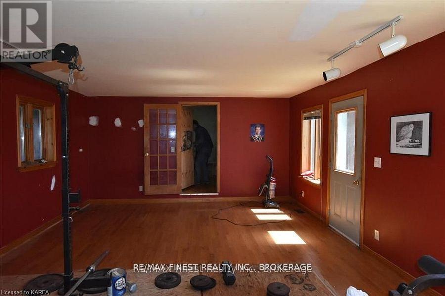 1146 Fourth Lake Road S, Frontenac (Frontenac Centre), Ontario  K0H 2K0 - Photo 21 - X12495796