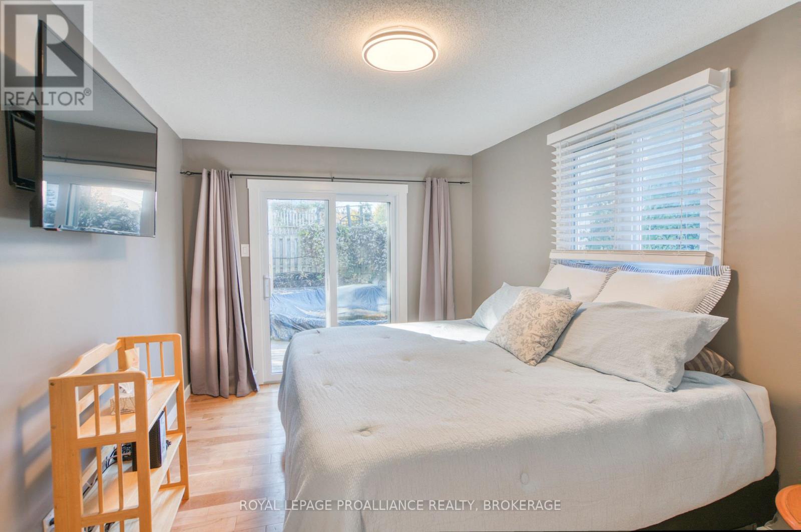 240 Old Quarry Road, Kingston (West Of Sir John A. Blvd), Ontario  K7M 7L2 - Photo 24 - X12495804