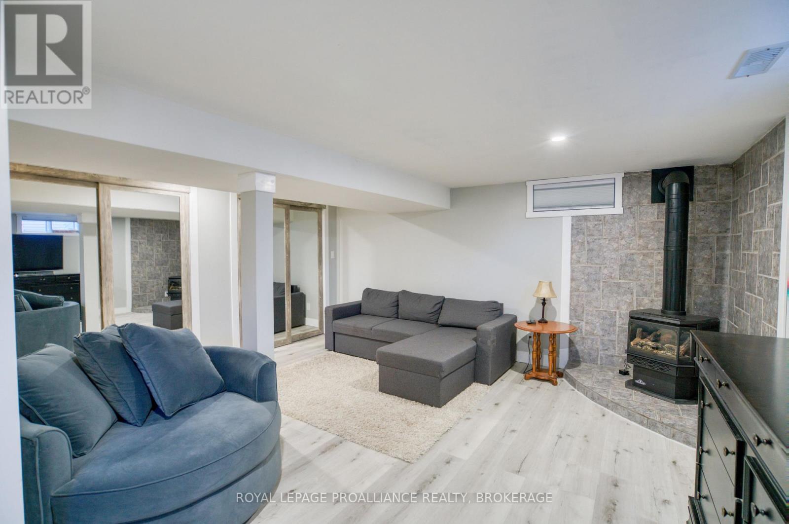 240 Old Quarry Road, Kingston (West Of Sir John A. Blvd), Ontario  K7M 7L2 - Photo 30 - X12495804