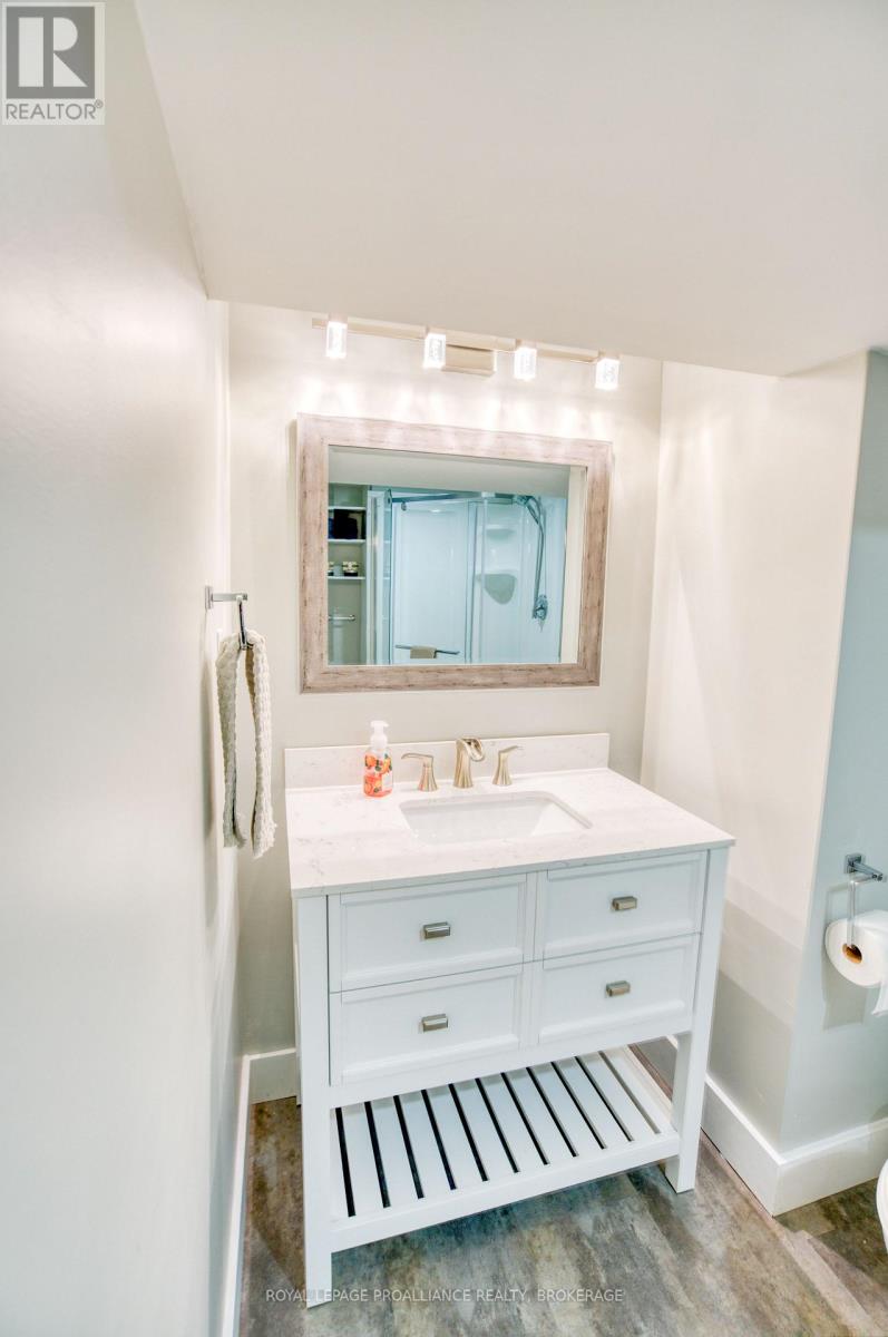 240 Old Quarry Road, Kingston (West Of Sir John A. Blvd), Ontario  K7M 7L2 - Photo 33 - X12495804