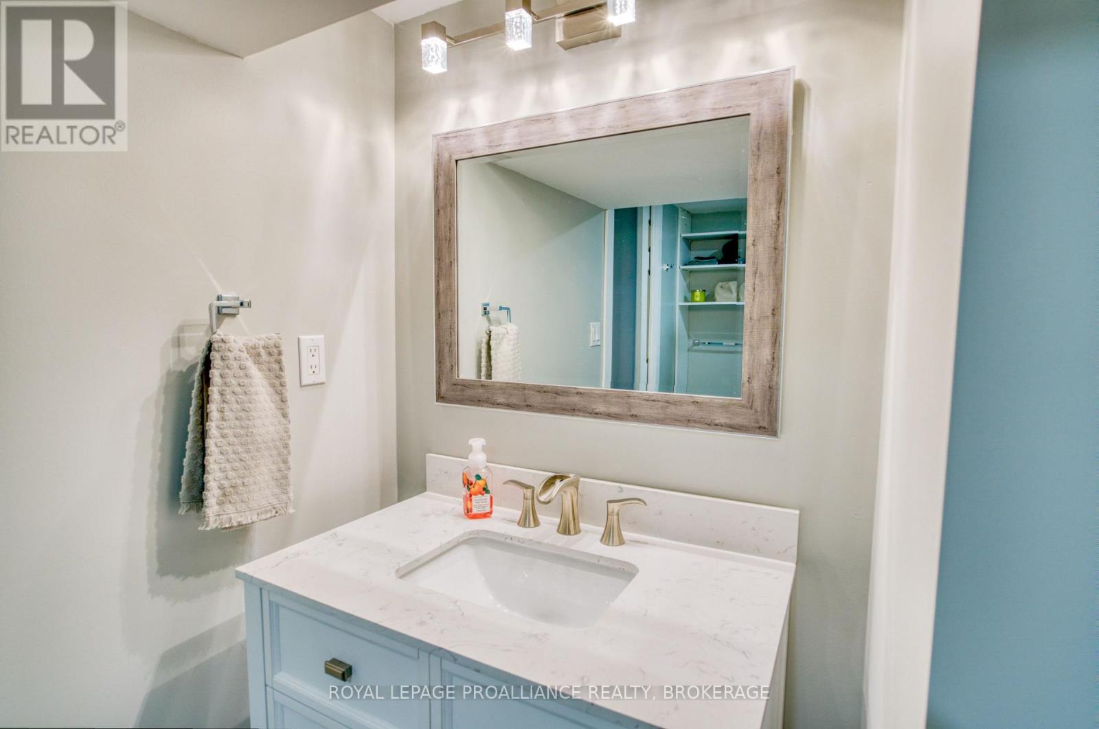 240 Old Quarry Road, Kingston (West Of Sir John A. Blvd), Ontario  K7M 7L2 - Photo 34 - X12495804