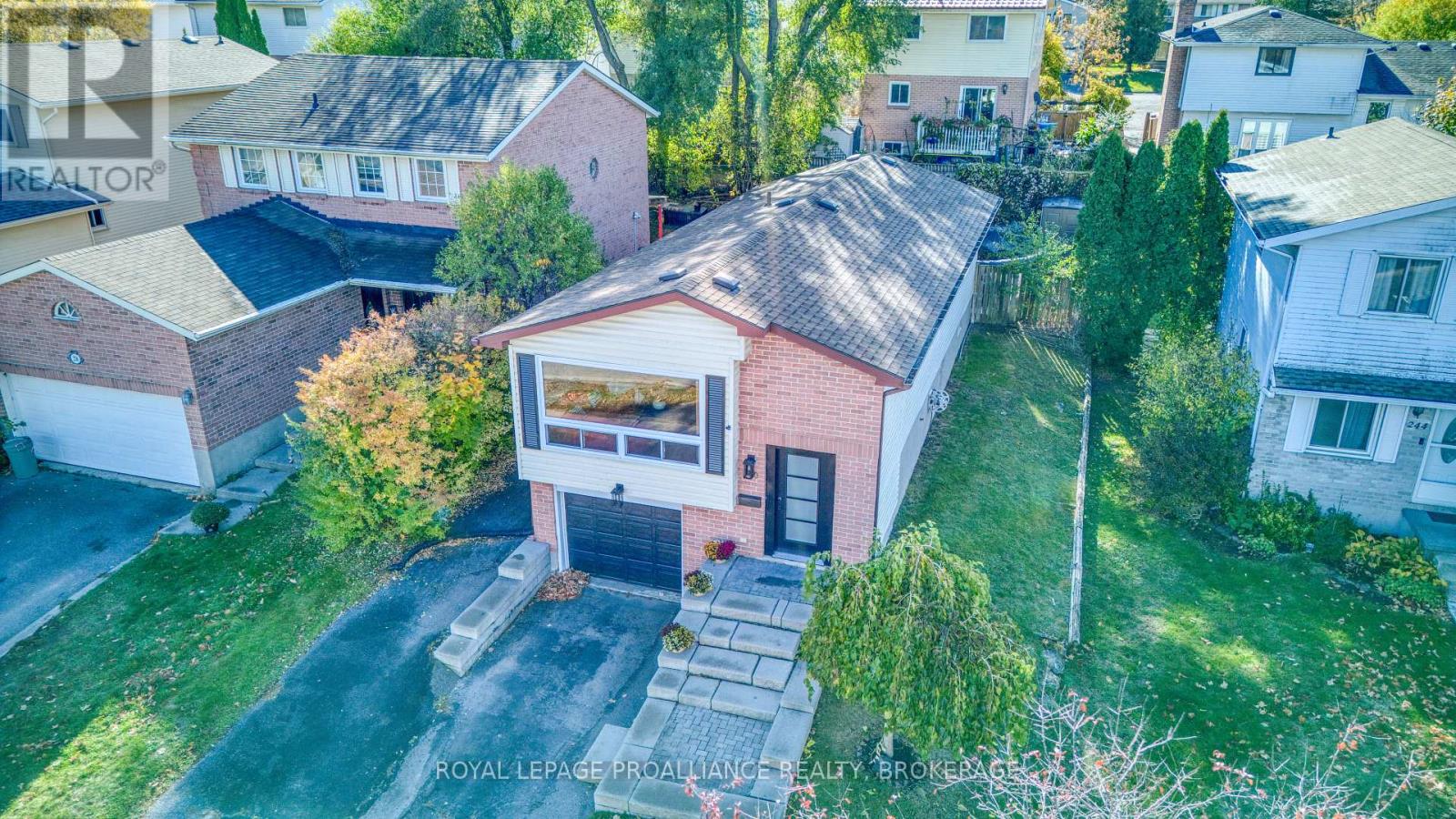 240 Old Quarry Road, Kingston (West Of Sir John A. Blvd), Ontario  K7M 7L2 - Photo 36 - X12495804