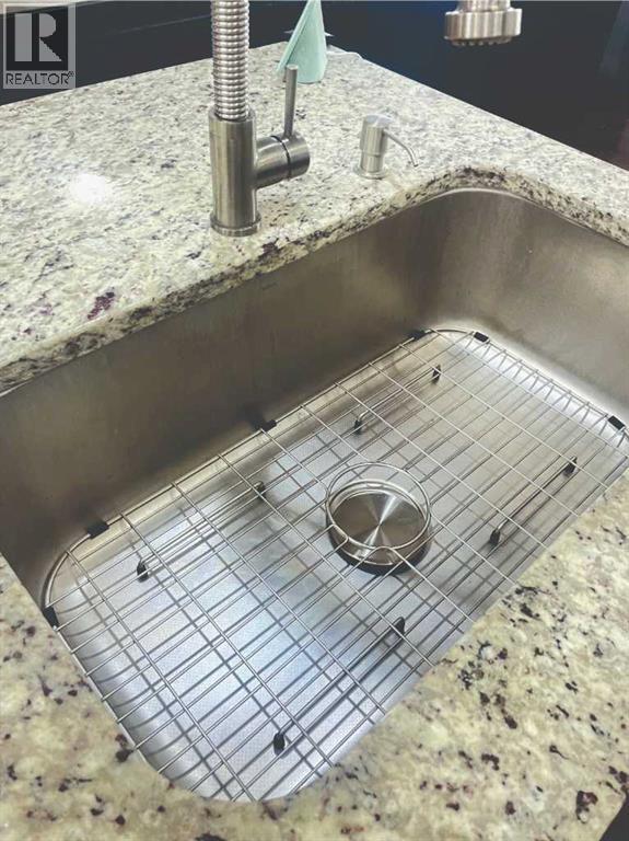 165 Hillcrest Drive Sw, Airdrie, Alberta  T4B 0Y8 - Photo 8 - A2263915