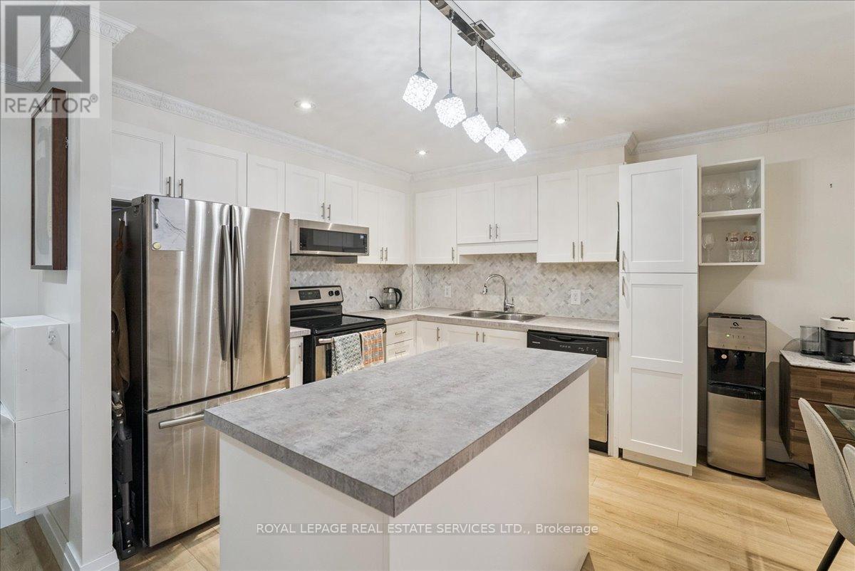 212 - 1275 Cornerbrook Place, Mississauga, Ontario  L5C 3J3 - Photo 7 - W12495434