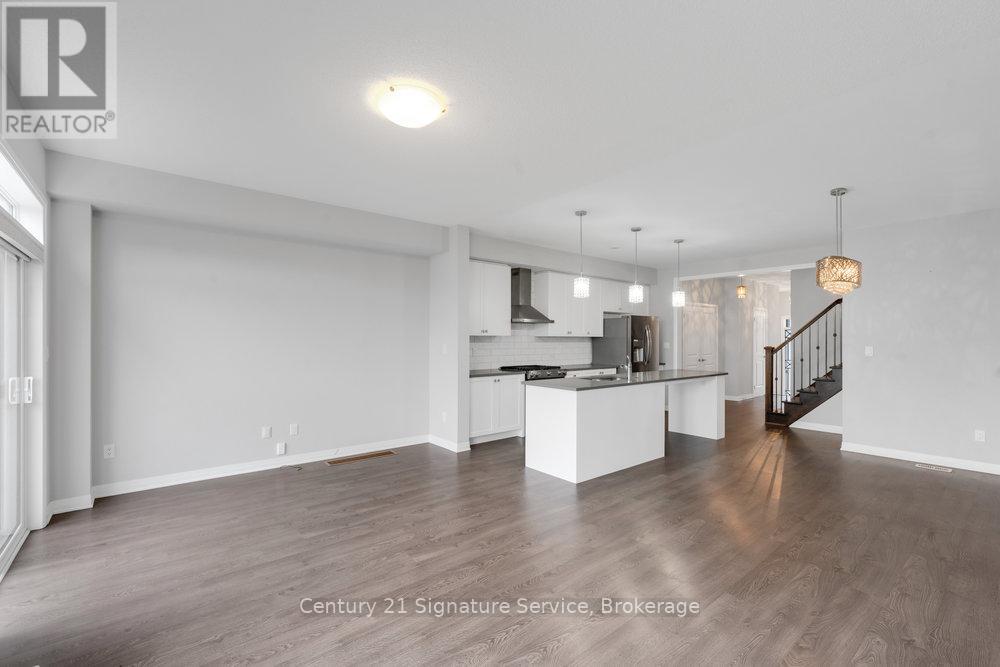 31 Porter Drive, Orangeville, Ontario  L9W 6Z5 - Photo 10 - W12495466