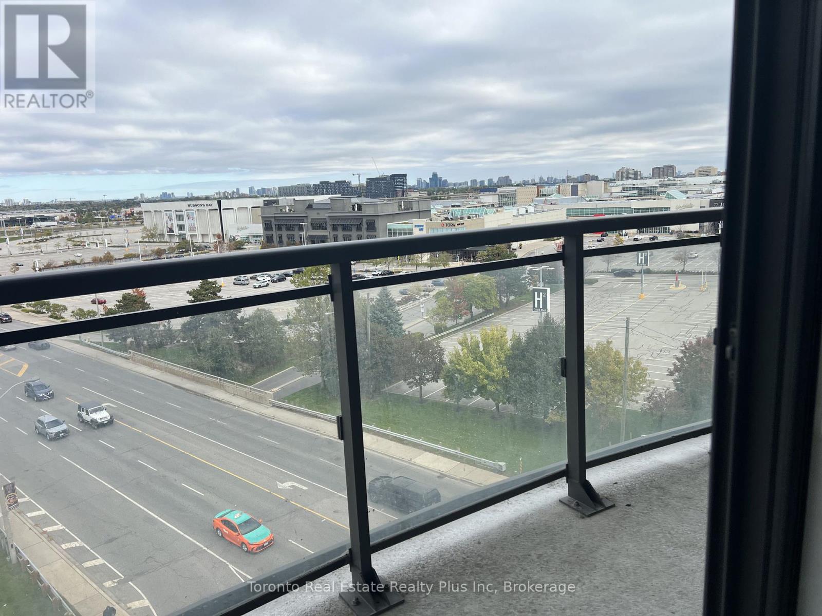 16 Mcadams Avenue, Toronto, Ontario  M6A 0B9 - Photo 22 - W12495512