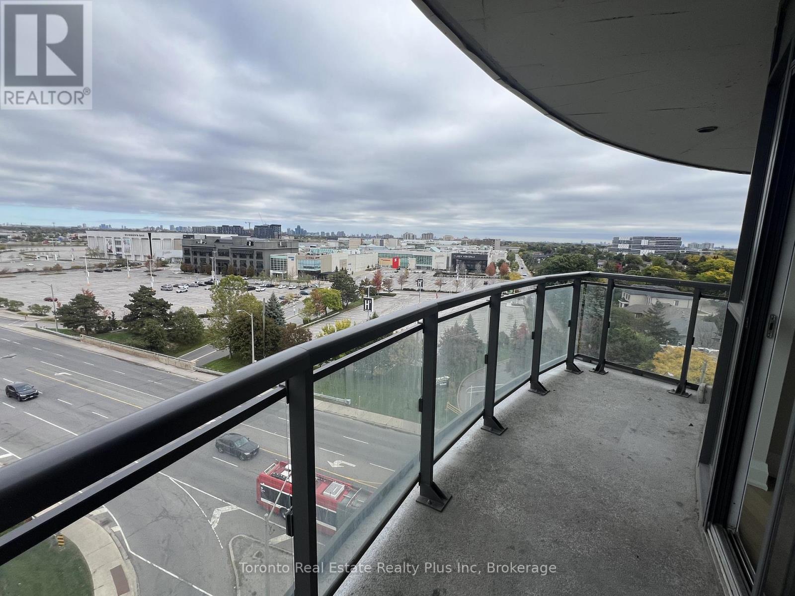 16 Mcadams Avenue, Toronto, Ontario  M6A 0B9 - Photo 24 - W12495512