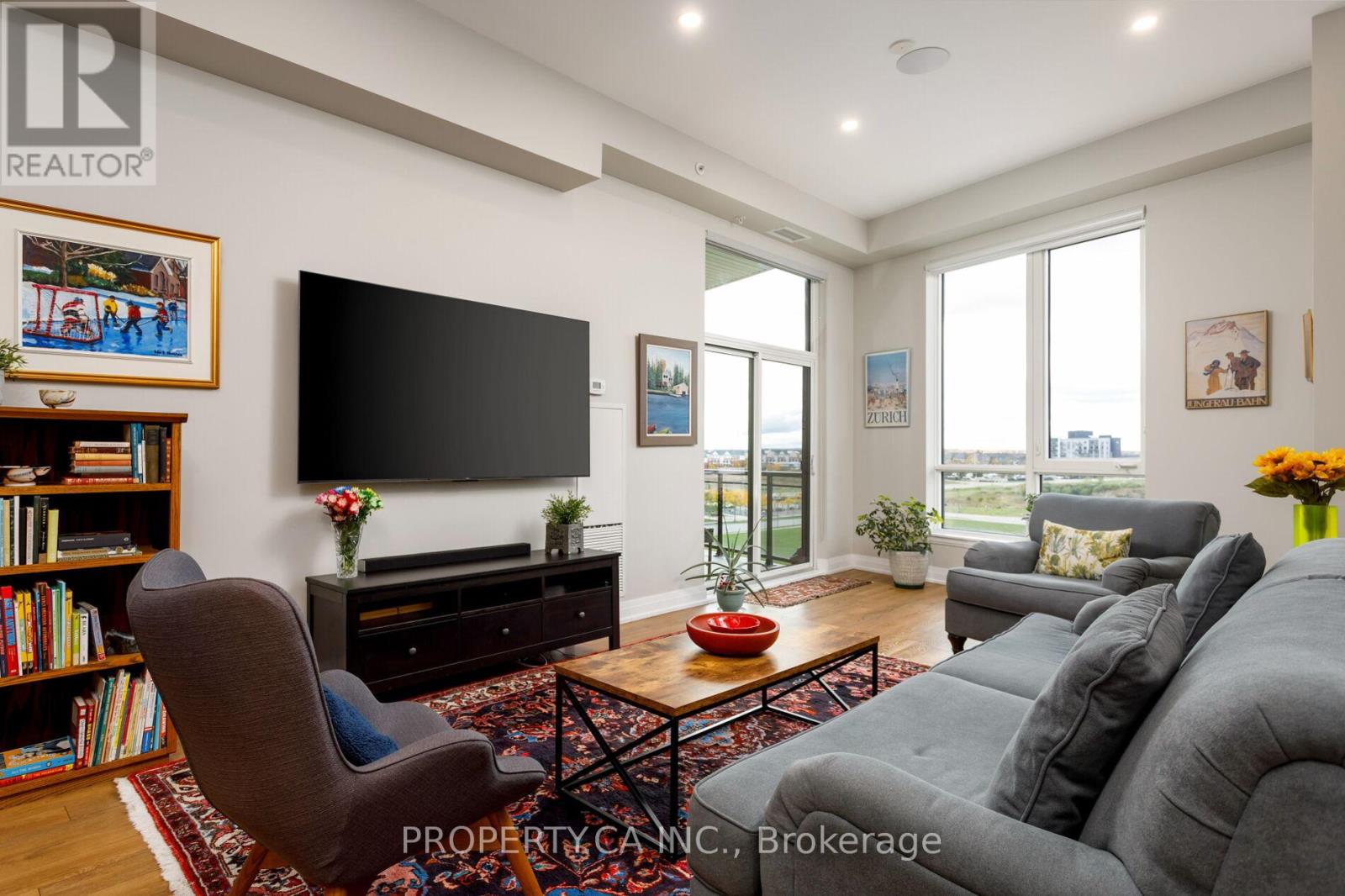 507 - 150 Oak Park Boulevard, Oakville, Ontario  L6H 0E7 - Photo 11 - W12495554