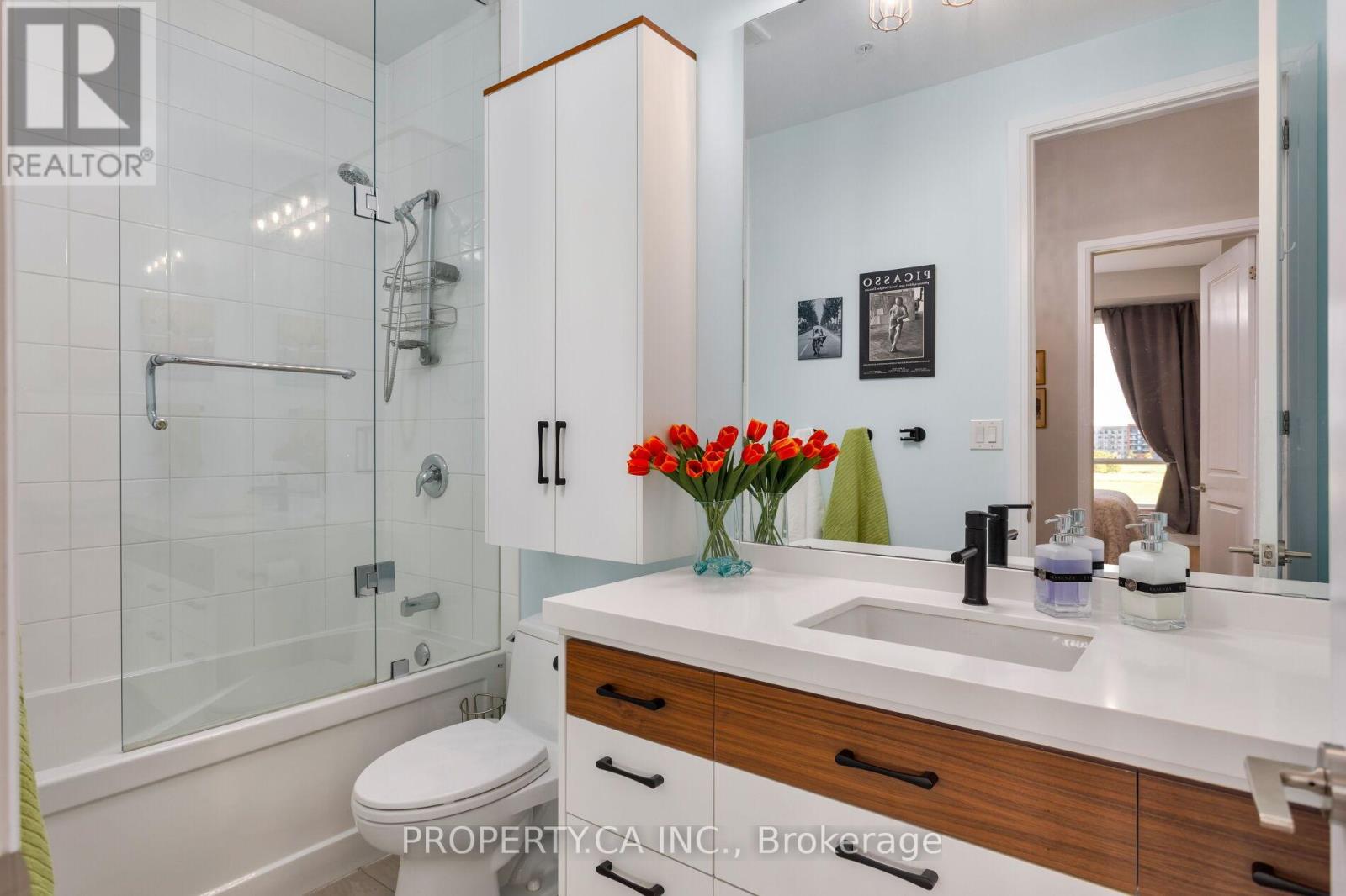 507 - 150 Oak Park Boulevard, Oakville, Ontario  L6H 0E7 - Photo 22 - W12495554