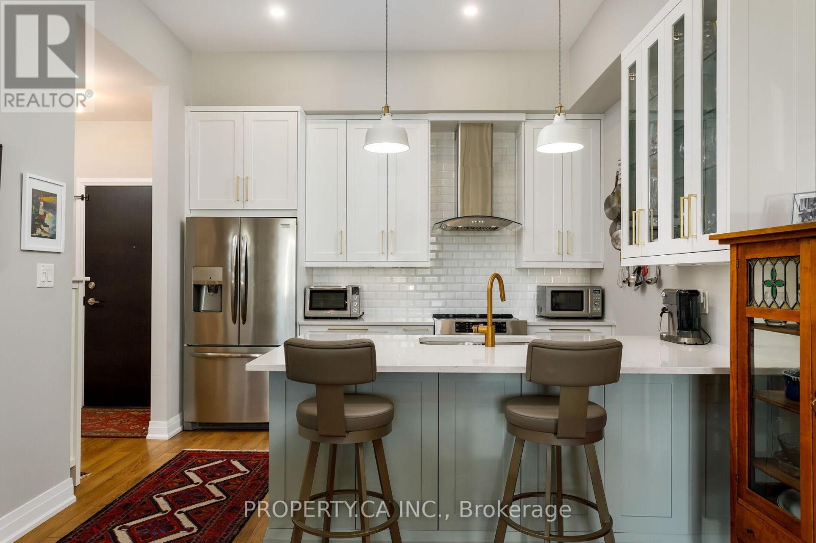 507 - 150 Oak Park Boulevard, Oakville, Ontario  L6H 0E7 - Photo 3 - W12495554