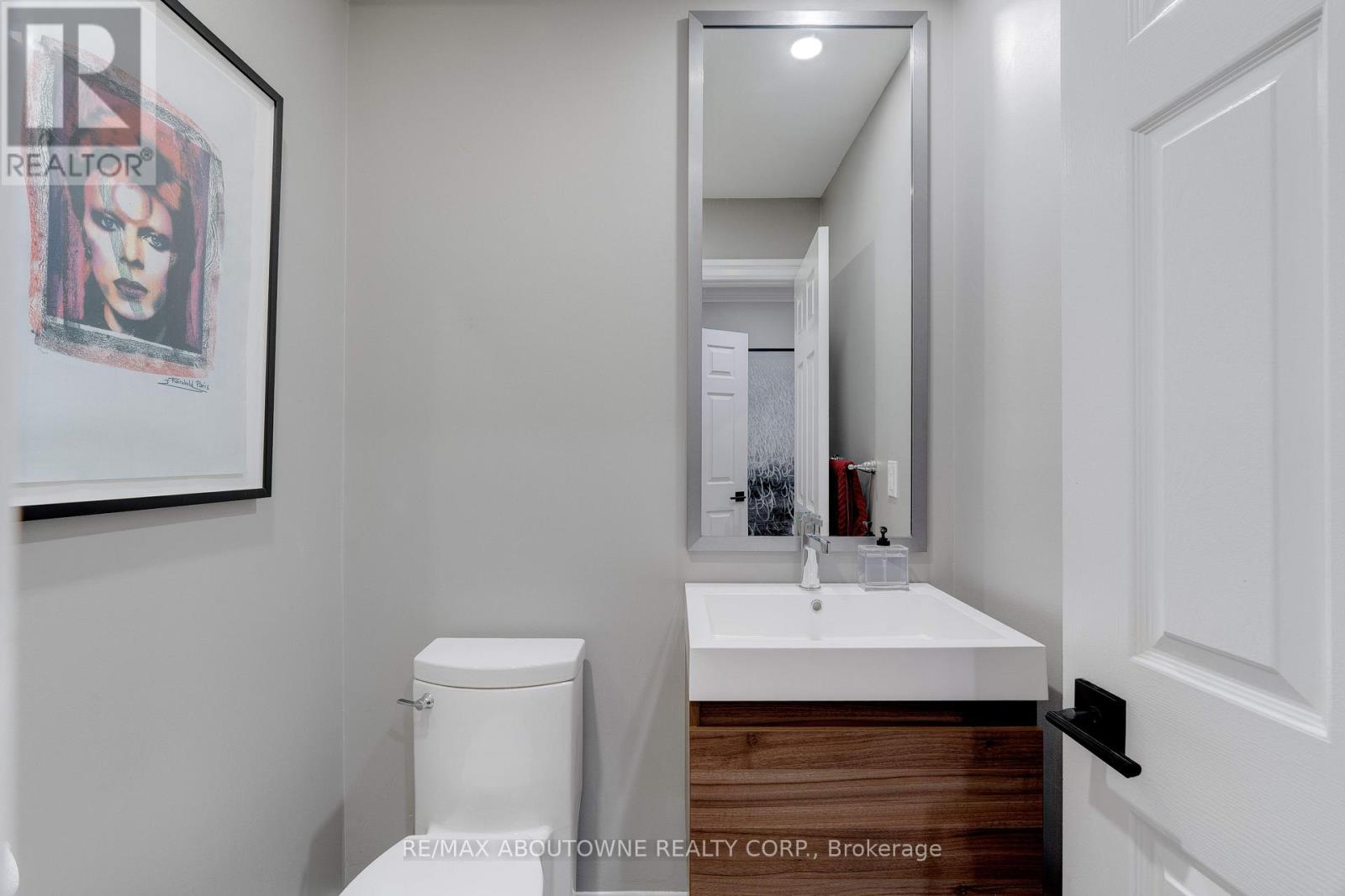 1586 Heritage Way, Oakville, Ontario  L6M 2Z5 - Photo 21 - W12495660