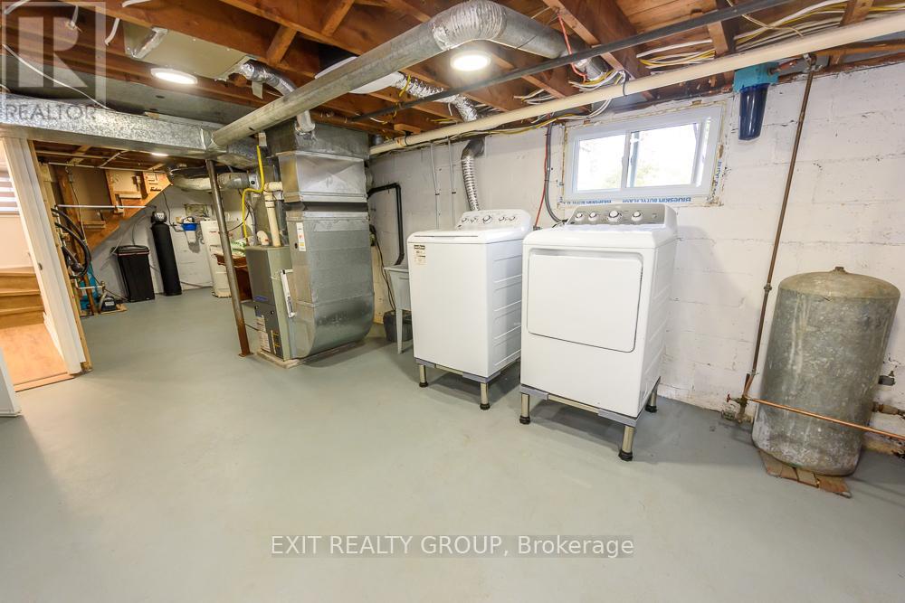 250 Ashley Street, Belleville, Ontario K0K 2B0 - Photo 21 - X12495826