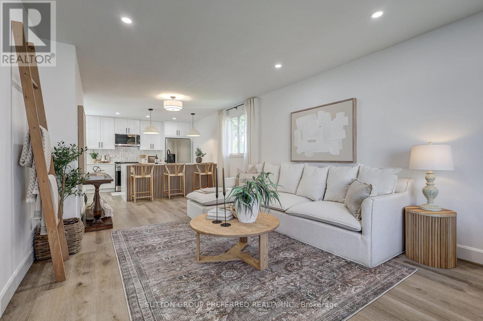 52 Bexhill Drive, London South, Ontario  N6E 1X2 - Photo 14 - X12495694