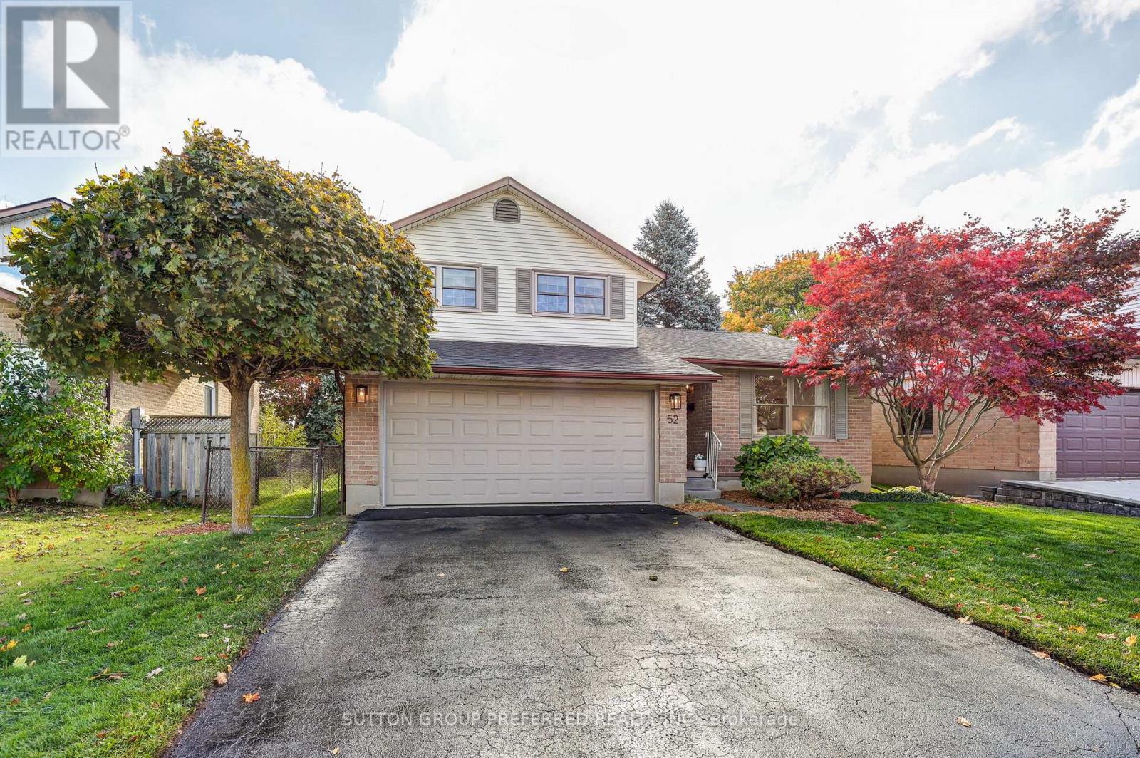 52 Bexhill Drive, London South, Ontario  N6E 1X2 - Photo 2 - X12495694