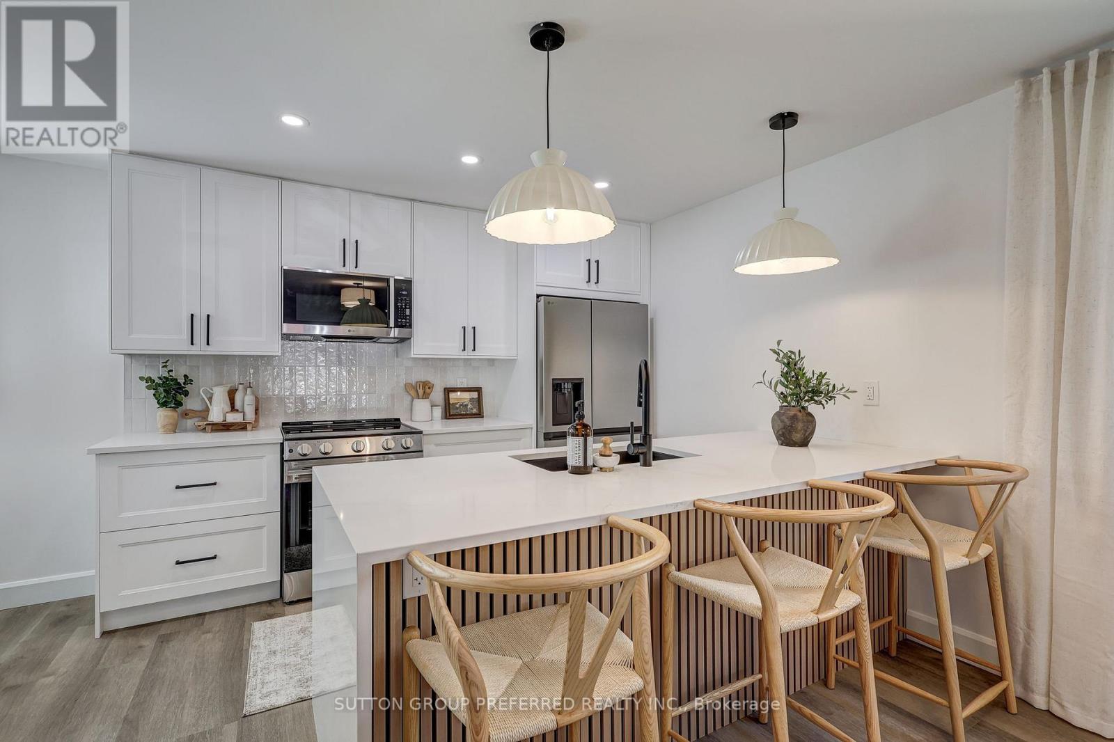 52 Bexhill Drive, London South, Ontario  N6E 1X2 - Photo 20 - X12495694