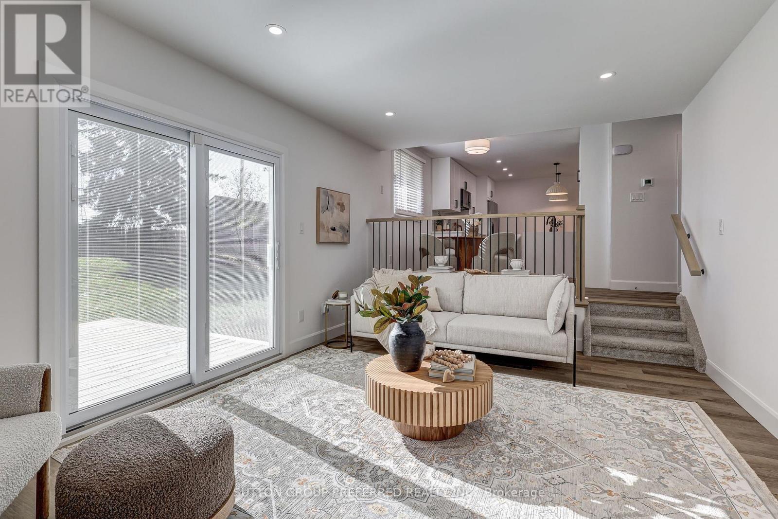 52 Bexhill Drive, London South, Ontario  N6E 1X2 - Photo 36 - X12495694