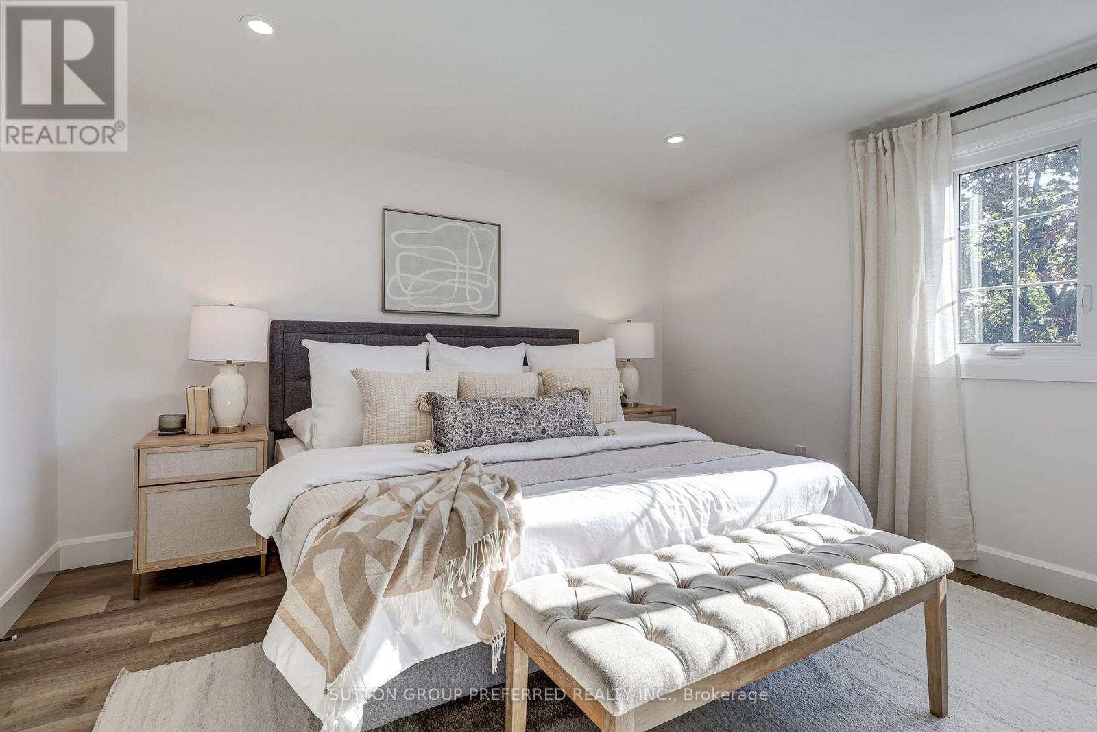 52 Bexhill Drive, London South, Ontario  N6E 1X2 - Photo 41 - X12495694