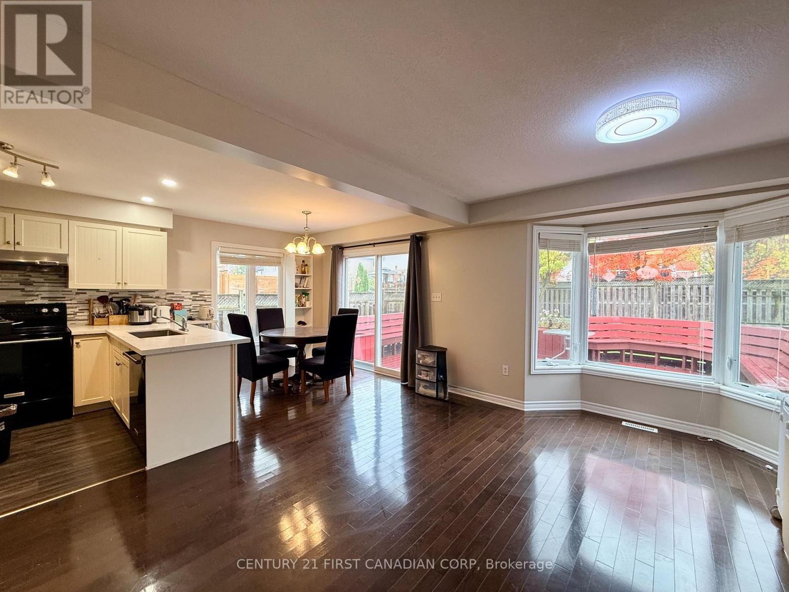 861 Oakcrossing Road, London North, Ontario  N6H 0A4 - Photo 12 - X12495712