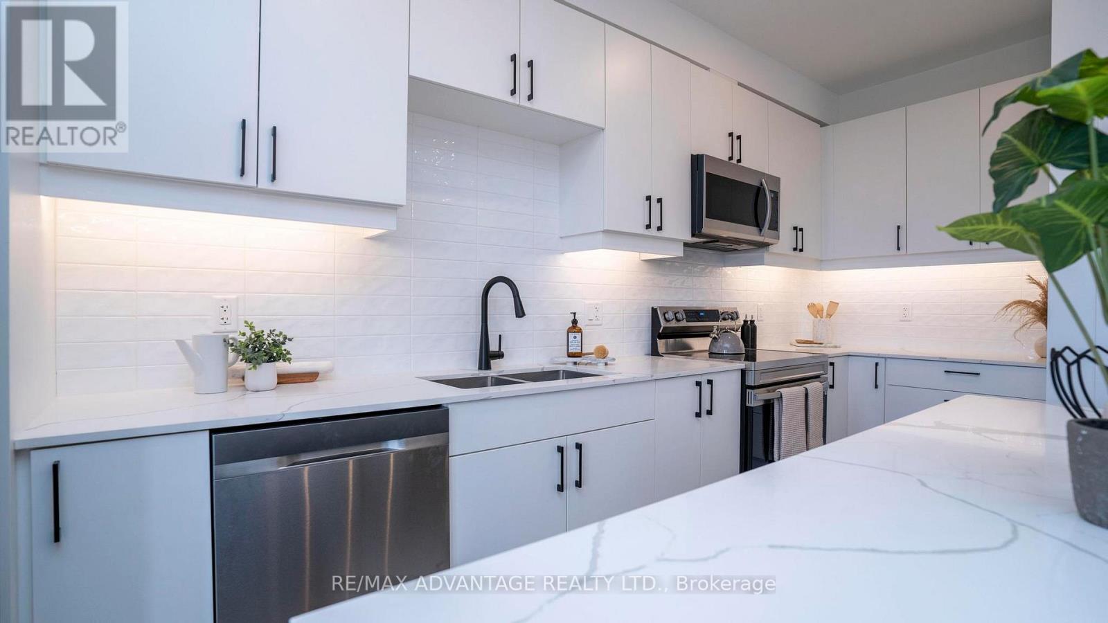 35 - 3900 Savoy Street, London South, Ontario  N6P 0H9 - Photo 7 - X12495738