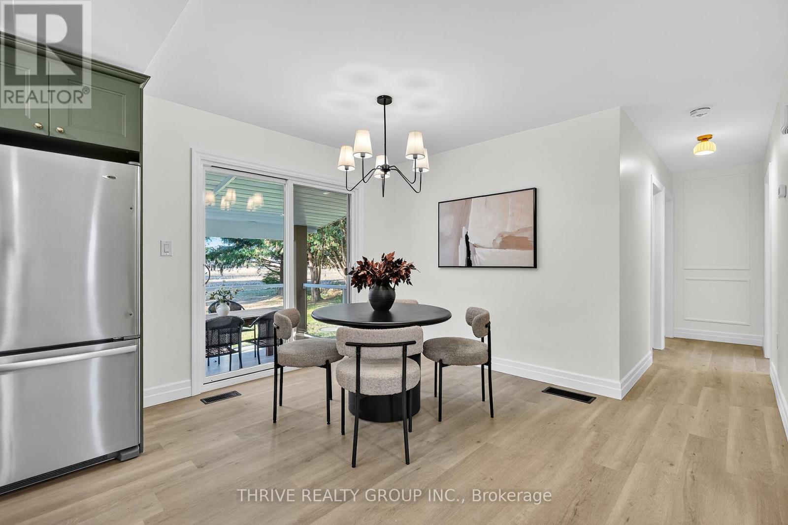 22639 Troops Road, Strathroy-Caradoc, Ontario  N0L 1W0 - Photo 15 - X12495762