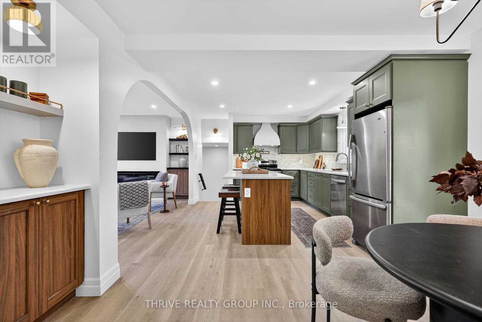 22639 Troops Road, Strathroy-Caradoc, Ontario  N0L 1W0 - Photo 17 - X12495762