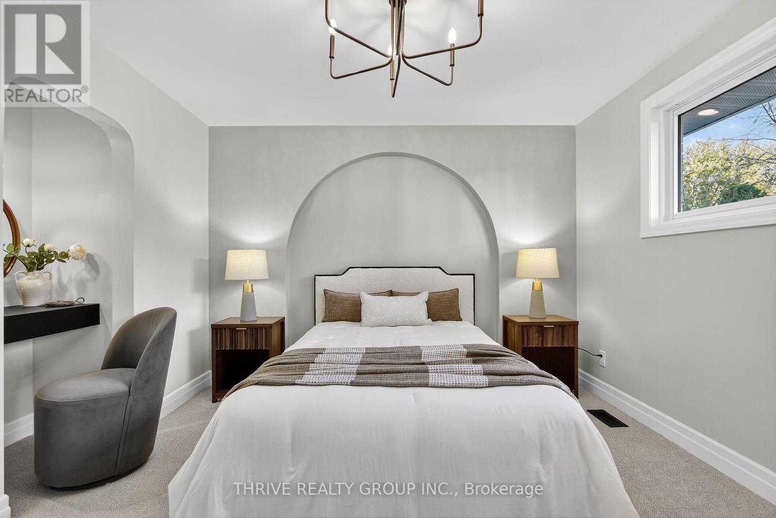 22639 Troops Road, Strathroy-Caradoc, Ontario  N0L 1W0 - Photo 22 - X12495762